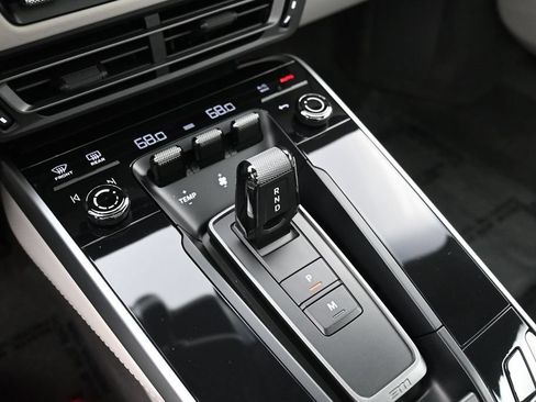 Certified 2024 Porsche 911 GT3 RS image 12