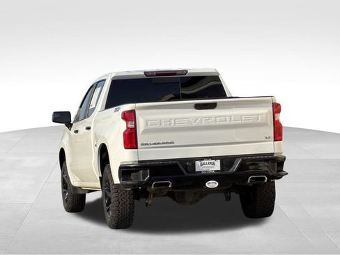 Used 2021 Chevrolet Silverado 1500 LT Trail Boss w/ Convenience Package II AWD/4WD image 8