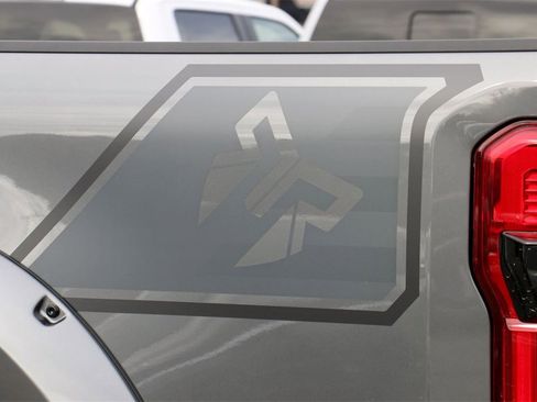 New 2026 Ford F250 Lariat w/ Black Appearance Package image 9