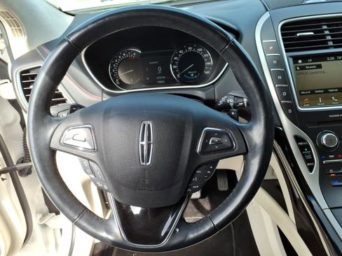 Used 2017 Lincoln MKX Black Label w/ Driver Assistance Package FWD image 17