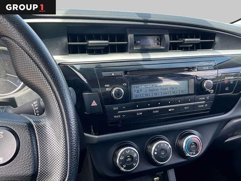 Used 2014 Toyota Corolla L FWD image 6