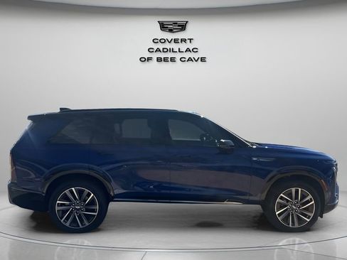 New 2026 Cadillac Vistiq Sport w/ LPO, Floor Liner Package image 11