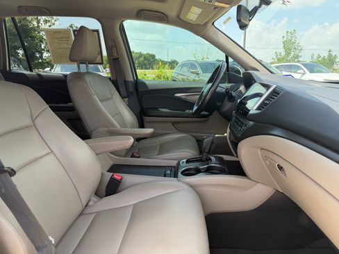 Used 2017 Honda Pilot EX-L image 12