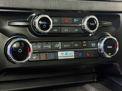 Used 2025 Ford F450 Platinum w/ FX4 Off-Road Package AWD/4WD image 15