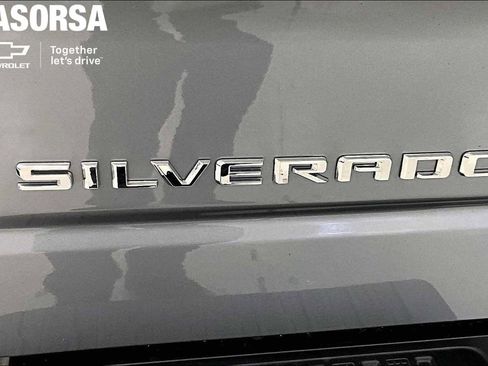 Certified 2023 Chevrolet Silverado 1500 Custom AWD/4WD image 8