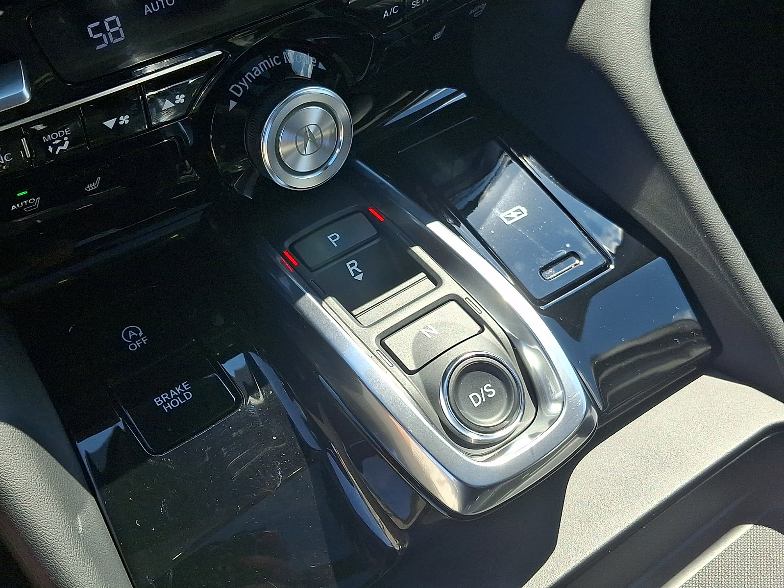 Certified 2026 Acura MDX w/ Technology Package FWD image 15