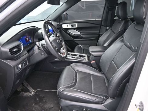 Used 2021 Ford Explorer ST w/ Premium Technology Package image 16
