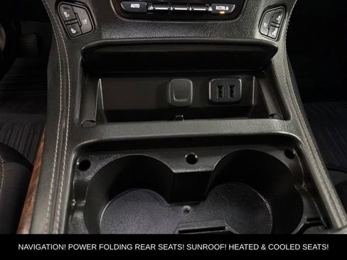 Used 2019 Chevrolet Tahoe Premier AWD/4WD image 27