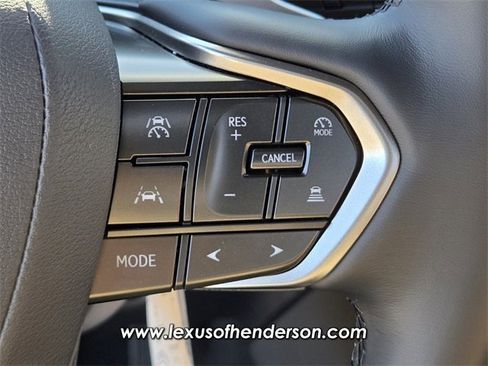 Used 2025 Lexus GX 550 image 28