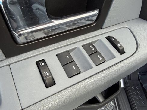 Used 2014 Ford F150 XLT image 20