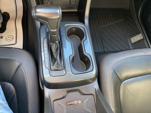 Used 2021 GMC Canyon AT4 w/ Driver Alert Package image 39