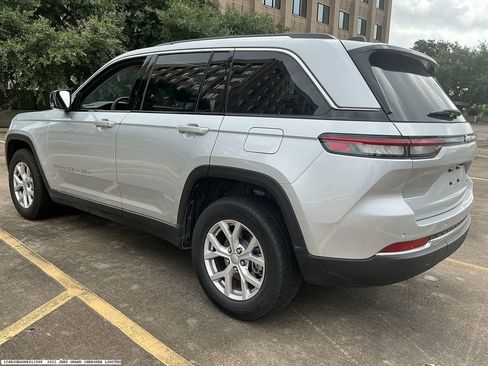 Used 2022 Jeep Grand Cherokee Limited RWD image 5