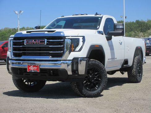 New 2026 GMC Sierra 2500 SLE AWD/4WD image 8