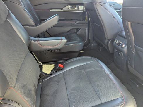 Used 2025 Ford Explorer ST w/ Sun And Sound Package image 14