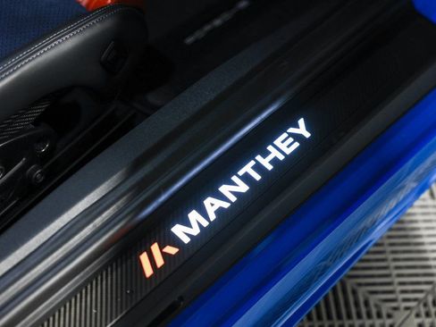 Used 2023 Porsche 718 Cayman GT4 RS w/ Chrono Package image 29