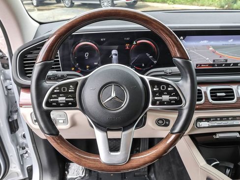Used 2022 Mercedes-Benz GLE 350 4MATIC w/ AMG Line Exterior image 20