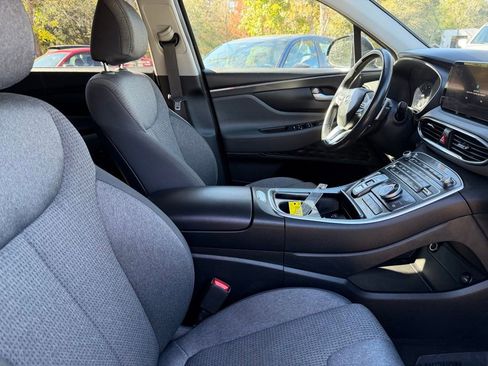 Used 2023 Hyundai Santa Fe SEL image 9