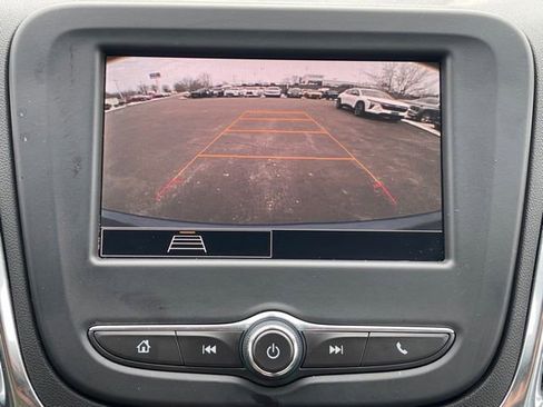 Used 2024 Chevrolet Equinox LT image 11