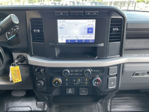 Used 2024 Ford F350 XL w/ FX4 Off-Road Package AWD/4WD image 30