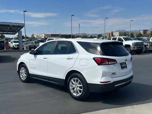 Certified 2024 Chevrolet Equinox LT FWD image 3