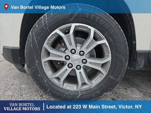 Used 2015 GMC Acadia SLT image 32