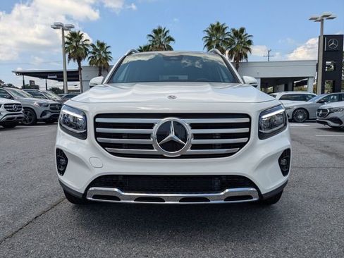 New 2025 Mercedes-Benz GLB 250 image 10