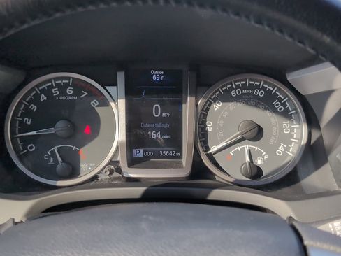 Certified 2023 Toyota Tacoma SR5 w/ Technology Package image 21