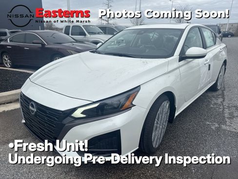 New 2026 Nissan Altima 2.5 SV image 1