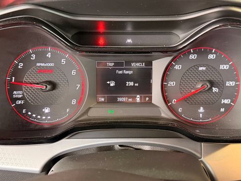 Used 2024 Chevrolet Trax RS w/ Driver Confidence Package FWD image 3