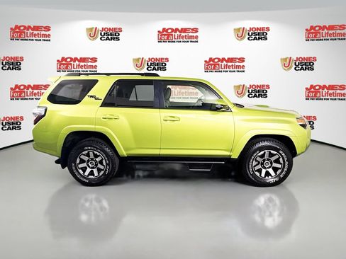 Certified 2023 Toyota 4Runner TRD Off-Road Premium w/ Off Road Premium Plus Package AWD/4WD image 18