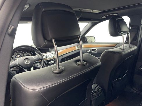 Used 2014 Mercedes-Benz E 350 Sedan image 34