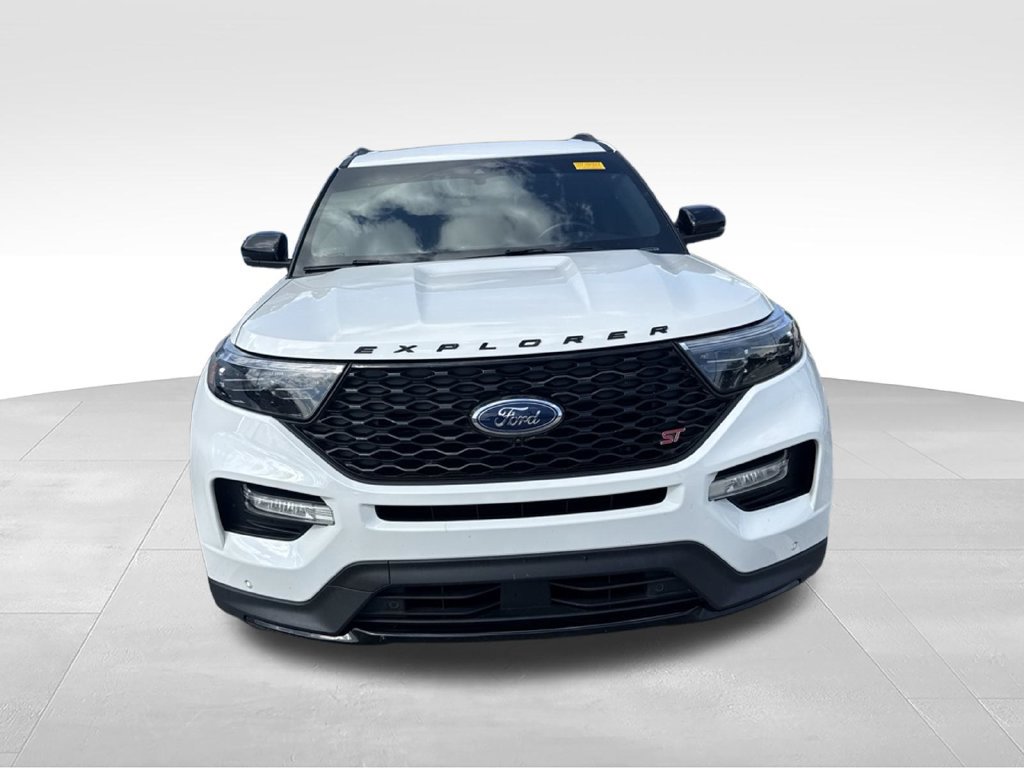 Used 2022 Ford Explorer ST w/ Equipment Group 401A AWD/4WD image 3