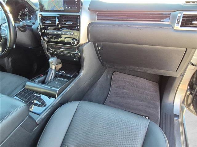 Used 2023 Lexus GX 460 Premium w/ Premium Package AWD/4WD image 24