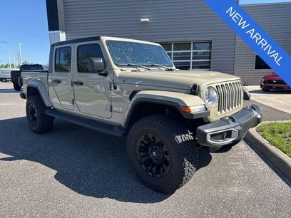 Used 2020 Jeep Gladiator Overland w/ Popular Equipment Package