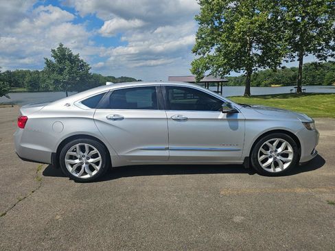 Used 2014 Chevrolet Impala LTZ FWD image 3