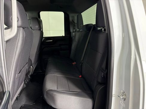 Used 2025 Chevrolet Silverado 2500 Custom w/ Custom Value Package image 41