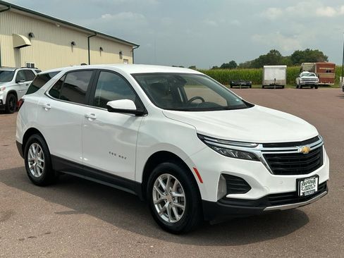 Used 2024 Chevrolet Equinox LT AWD/4WD image 7