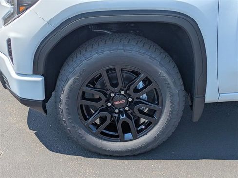 New 2025 GMC Sierra 1500 Pro w/ Graphite Edition image 10
