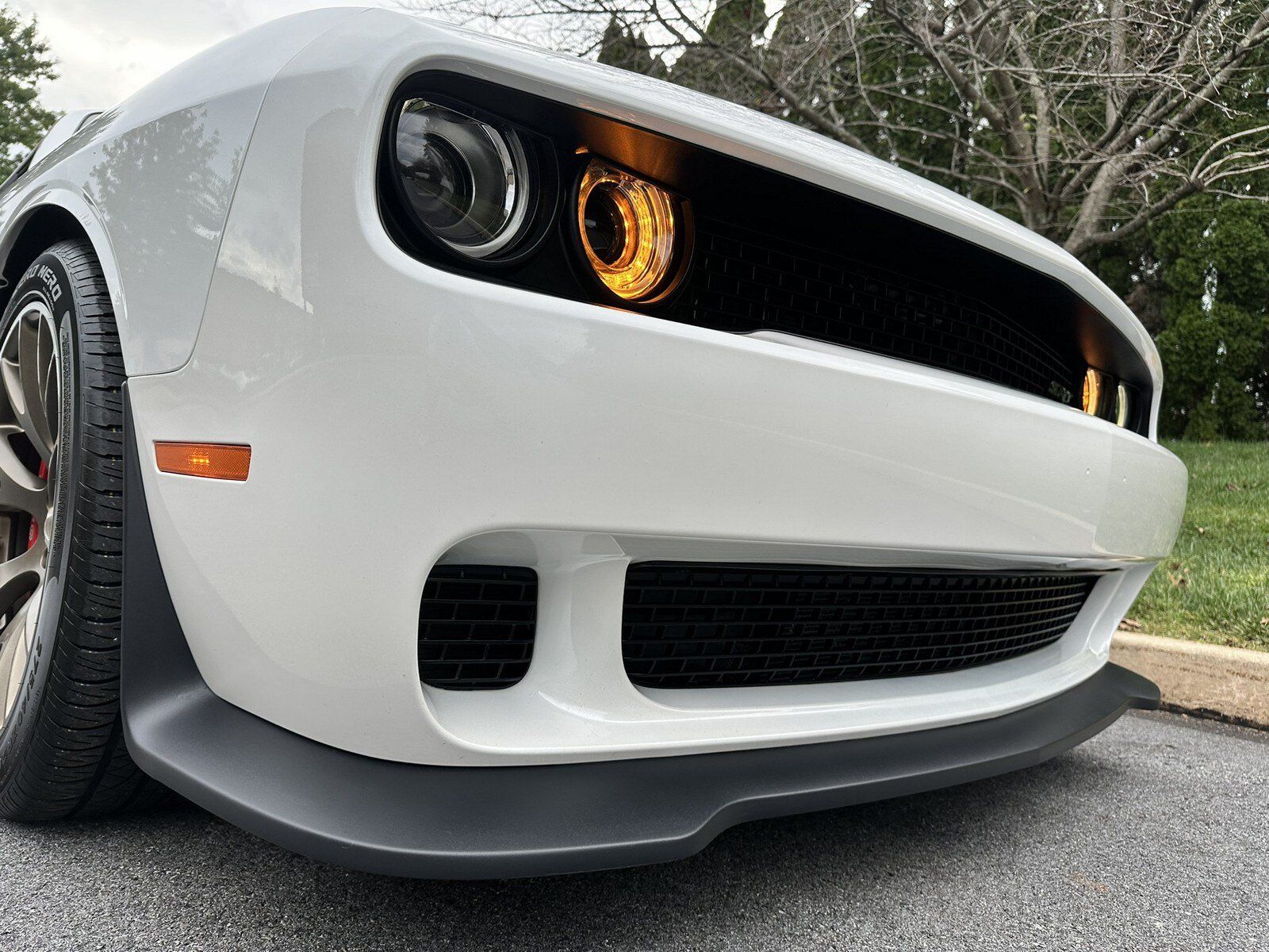 Used 2015 Dodge Challenger SRT Hellcat RWD image 74