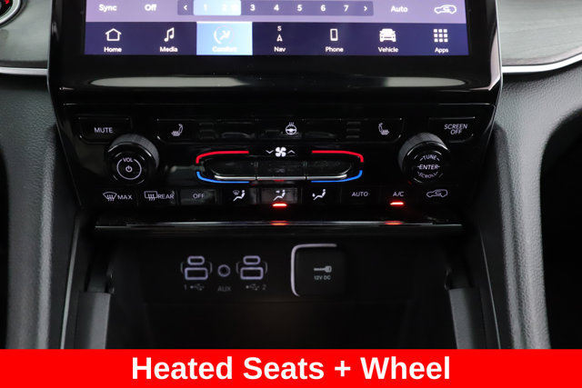 Used 2024 Jeep Grand Cherokee Limited AWD/4WD image 4