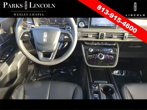 Certified 2022 Lincoln Corsair FWD image 12