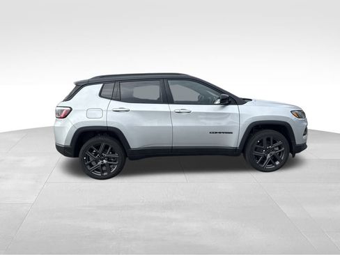 New 2026 Jeep Compass Limited image 8