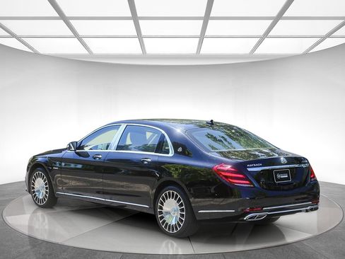 Used 2020 Mercedes-Benz Maybach S 560 4MATIC image 2