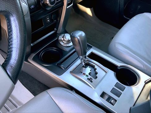 Used 2014 Toyota 4Runner SR5 image 16