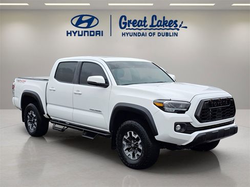 Used 2023 Toyota Tacoma TRD Off-Road w/ TRD Premium Off Road Package image 7