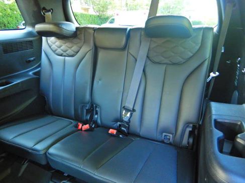 Used 2021 Hyundai Palisade Limited w/ Cargo Package AWD/4WD image 15