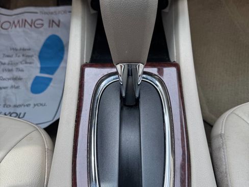 Used 2008 Chevrolet Impala LT w/ Luxury Edition Package image 15