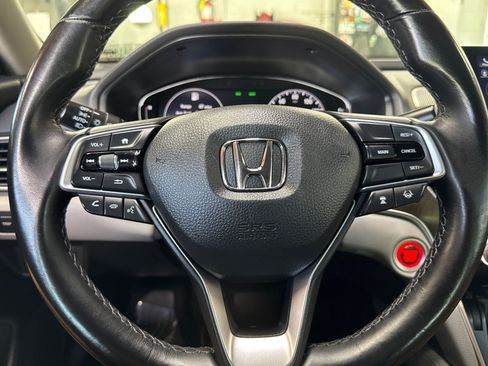 Used 2020 Honda Accord EX-L image 11