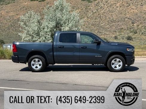 Used 2025 RAM 1500 Big Horn AWD/4WD image 7