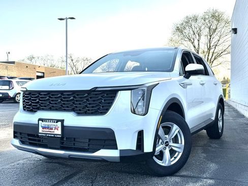 New 2026 Kia Sorento LX FWD image 32